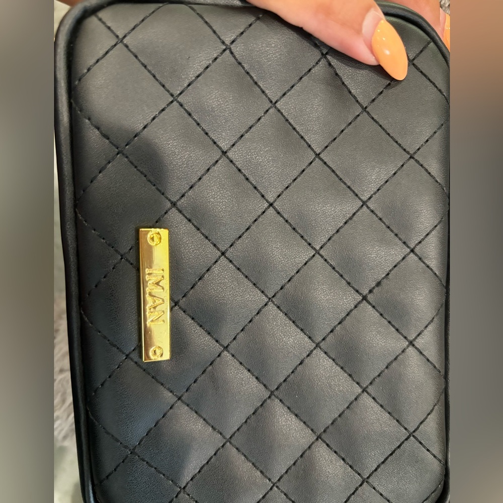 Imán Crossbody - Picture 5 of 12